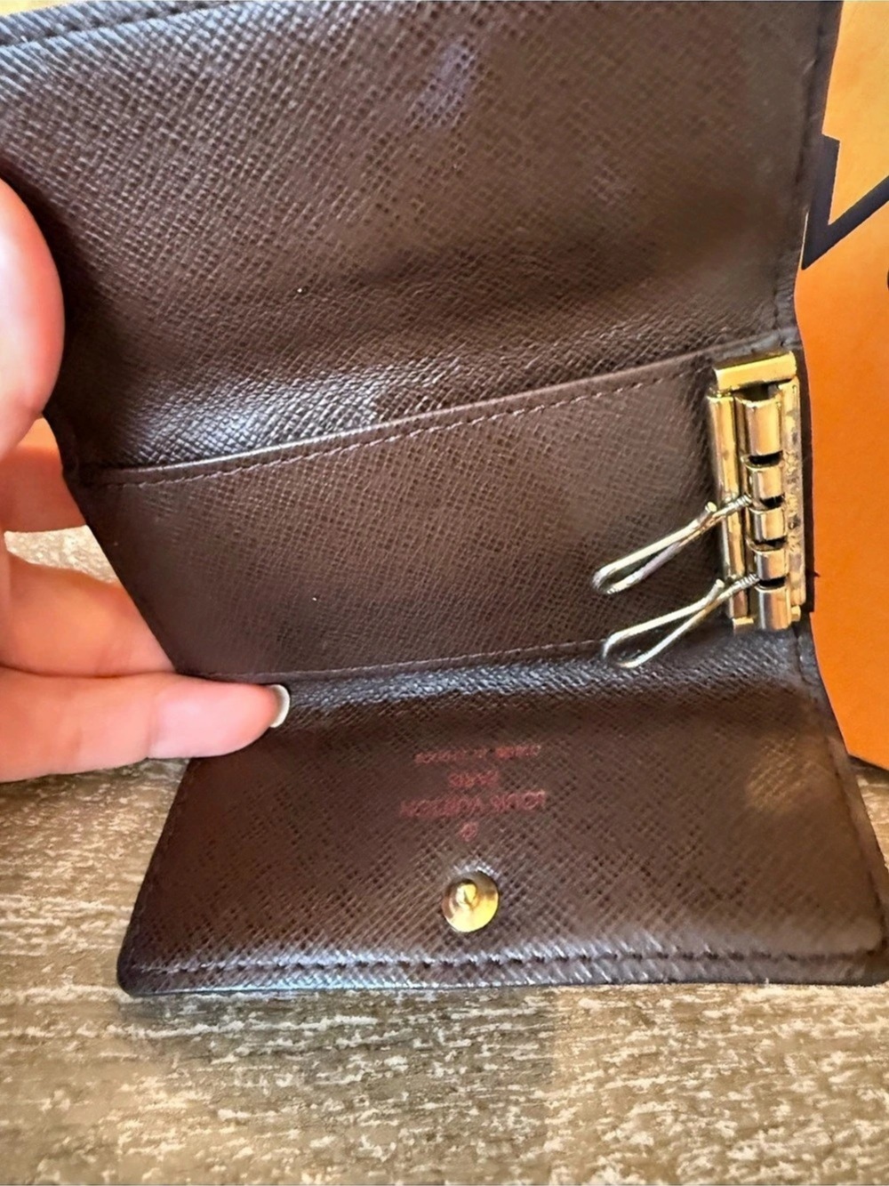 Louis Vuitton Multicles 4 Key damier - Picture 5 of 5